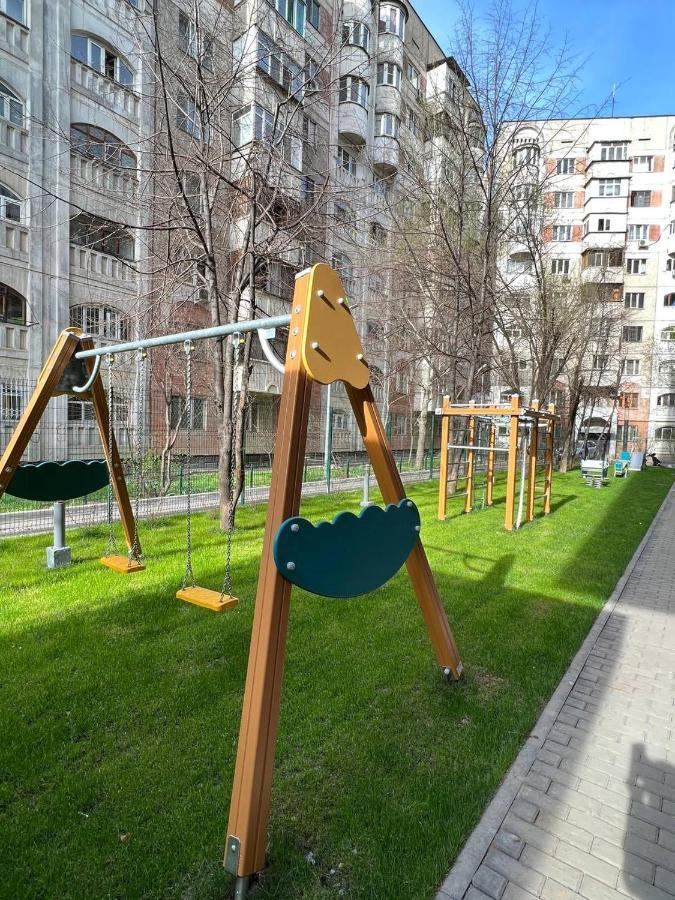 אלמטי Raavah Aparthotel מראה חיצוני תמונה