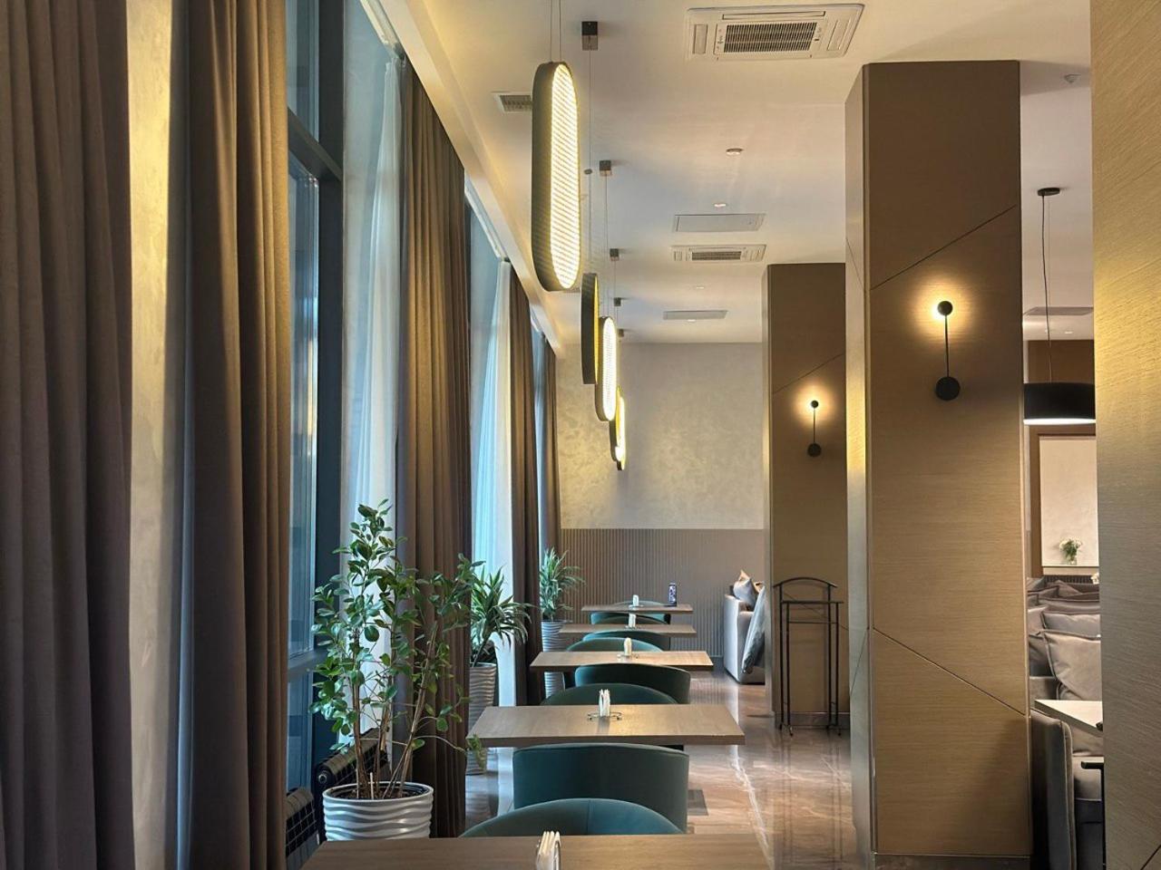 אלמטי Raavah Aparthotel מראה חיצוני תמונה